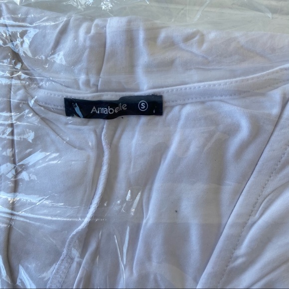 Annabelle Small White Boho Twist Flowy Long Sleeve Vneck Basic TShirt Top - Picture 4 of 4